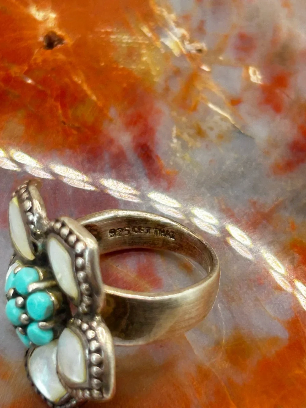 Sterling Silver Turquoise and Shell Flower Ring - Size 6 - Picture 4 of 5